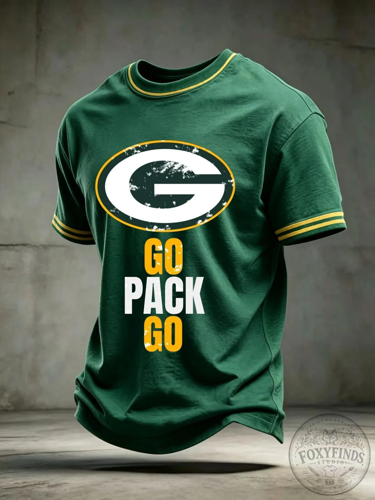 Green Bay Packers Go Pack Go Distressed Logo Fan T-Shirt